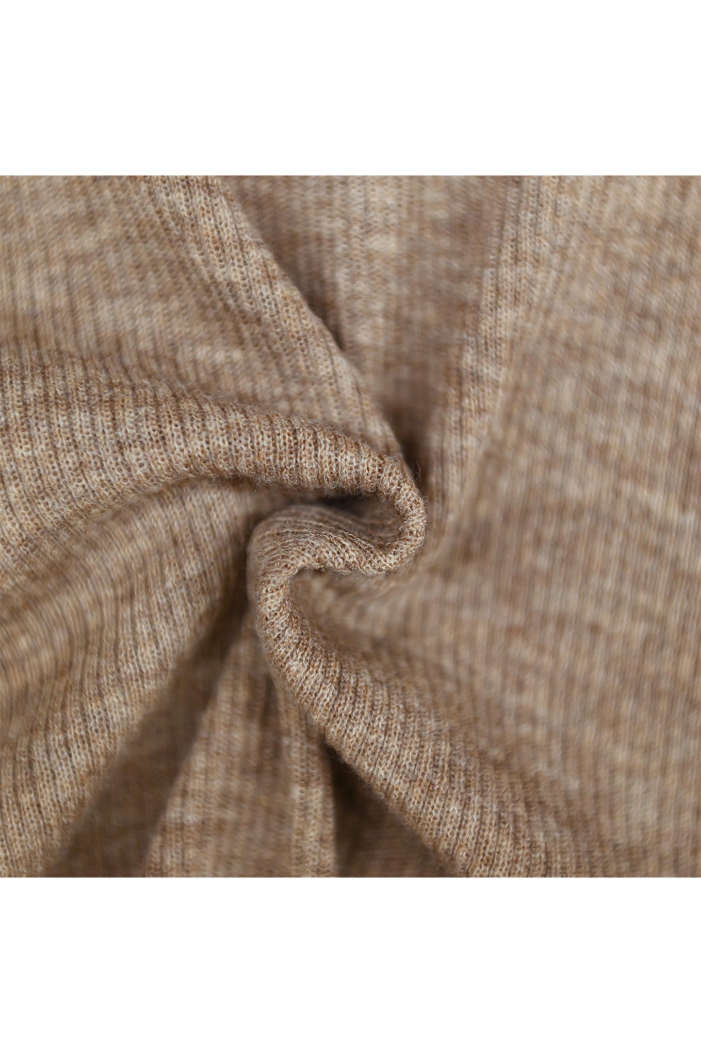 Archive item Pull à manches mi-longues côtelé en laine légère original /5537