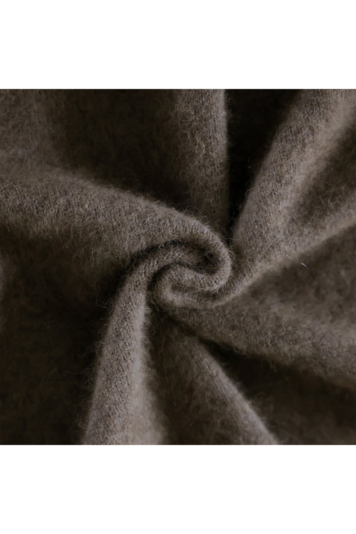 Re Stock Raccoon long cardigan /5567