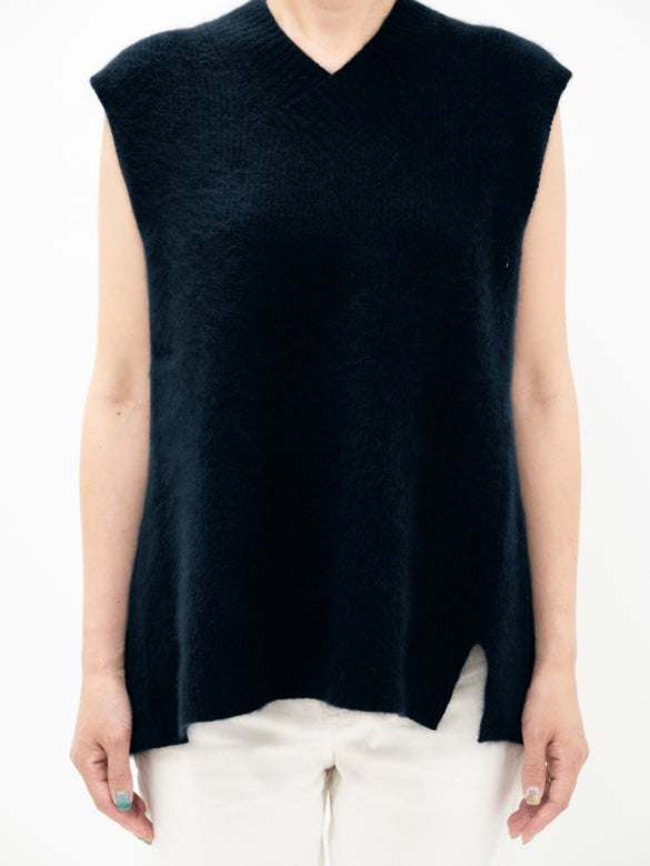 Gilet col V fendu dans le dos laine de raton laveur /CT25101