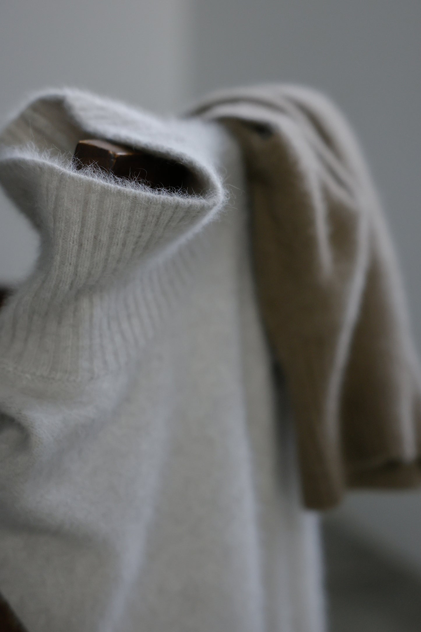 Pre-order/ 26capsule Fox csahmere turtle vest /CT26101