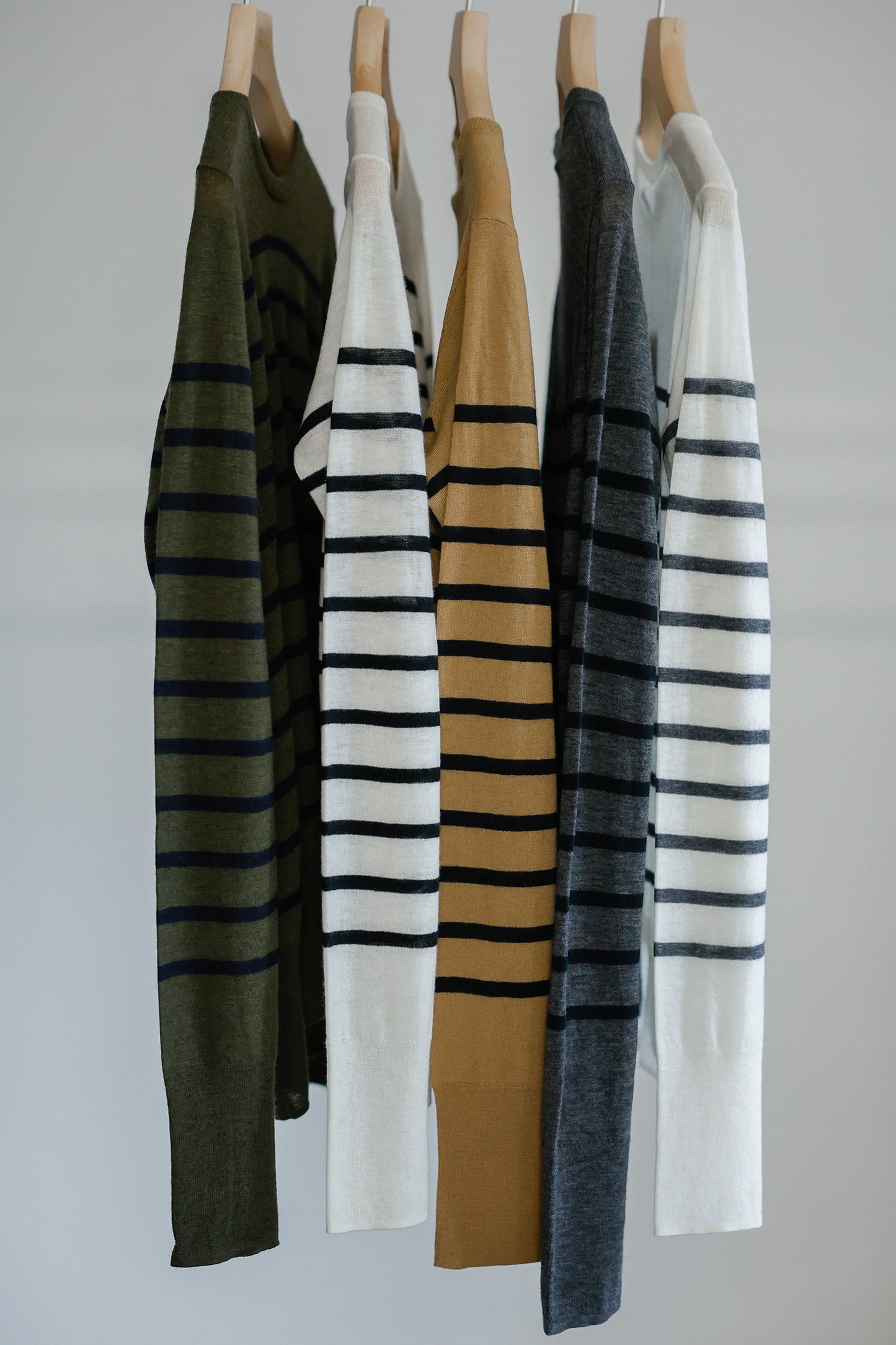 25AW Pull original en laine légère /5538