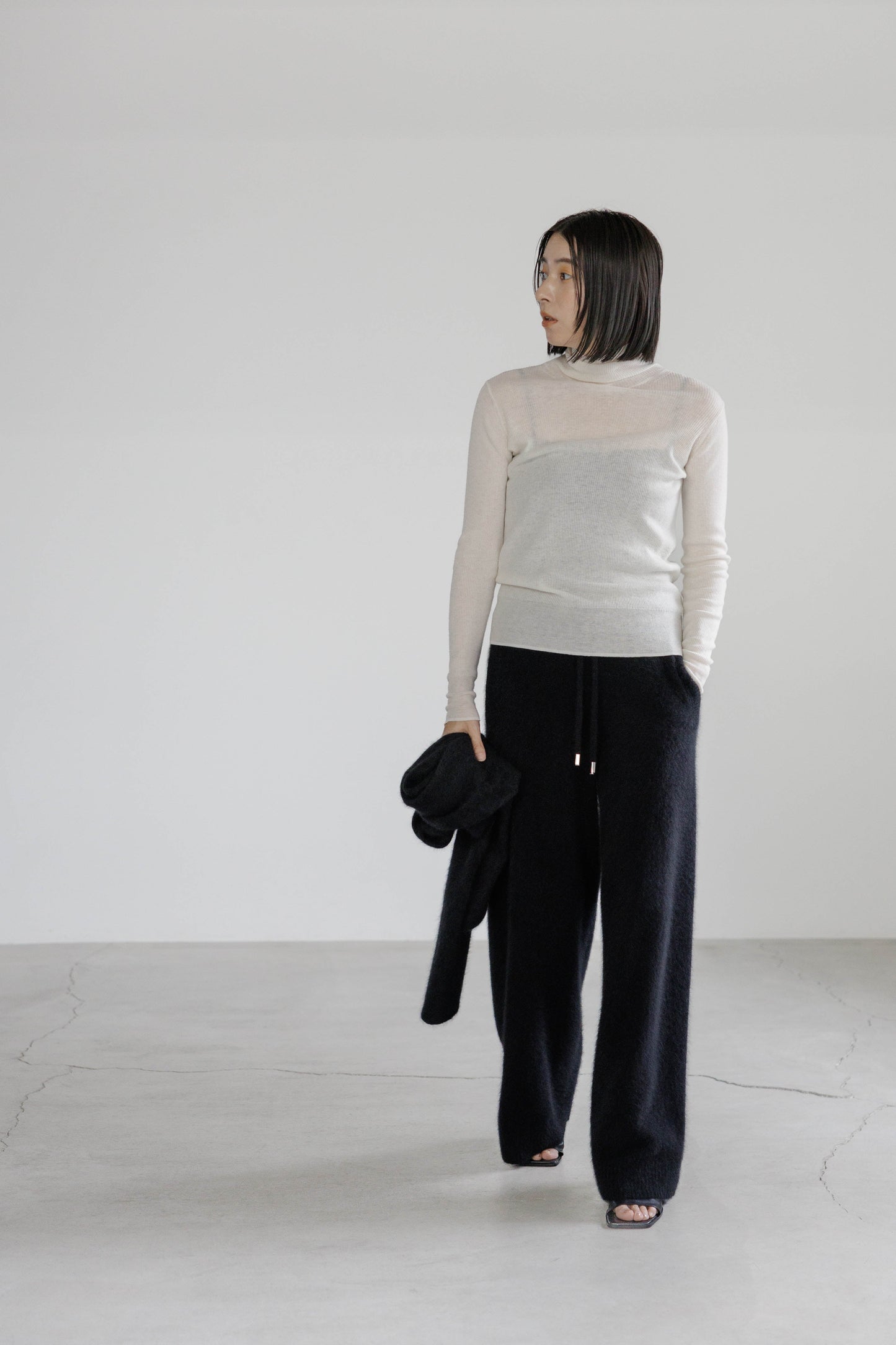 25AW Pull à col roulé côtelée en laine légère originale /5540