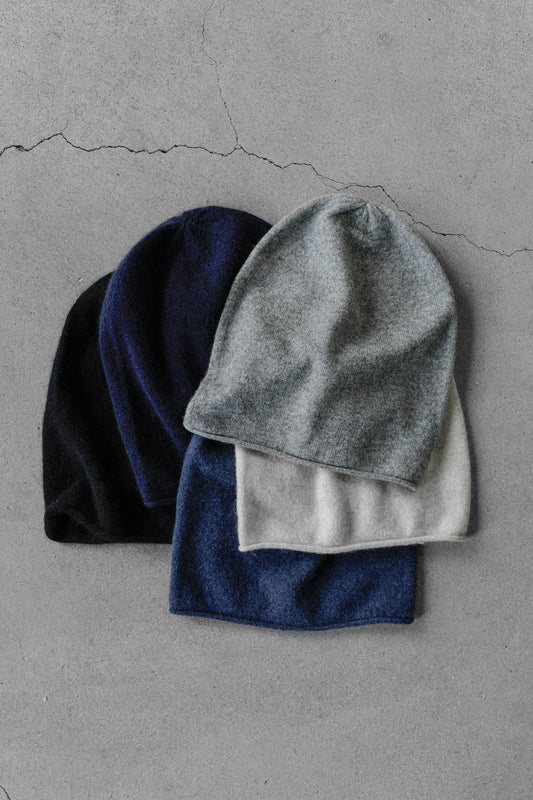 Bonnet en cachemire et en laine de raton laveur /5545