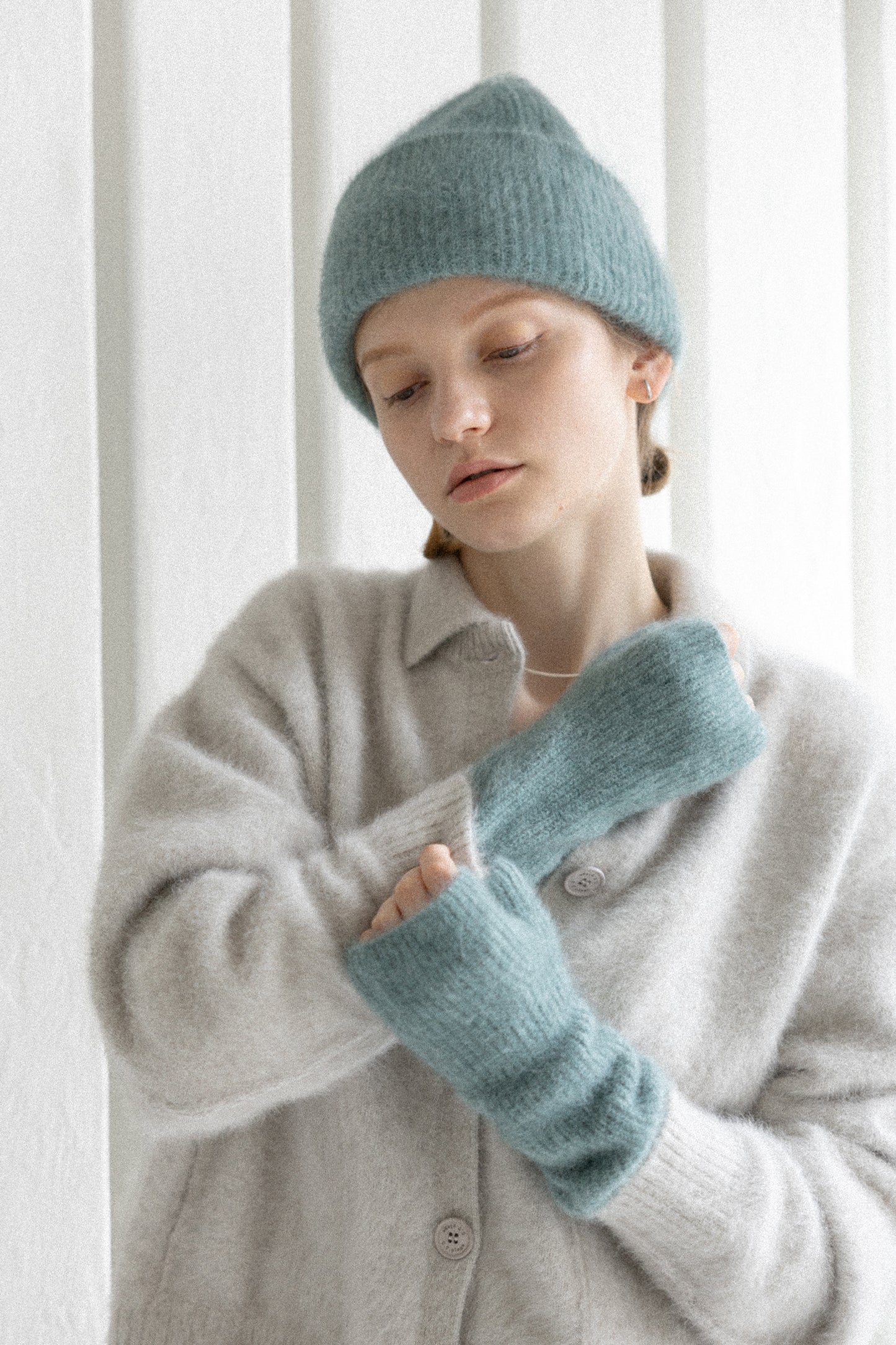 Pre-order/ 26capsule Raccoon fox armwarmer /5574