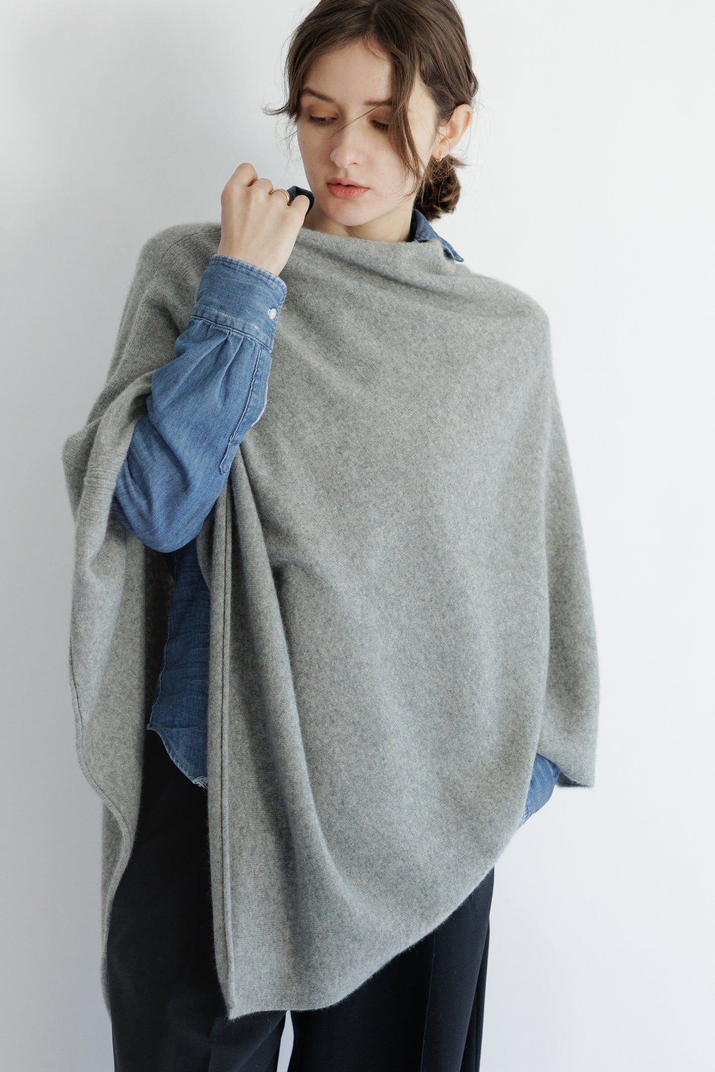 25SS capsule Cashmere raccoon poncho /CT20333