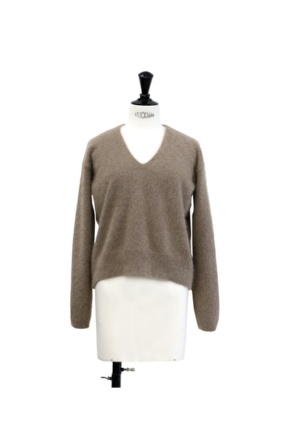 24AW Raccoon v-neck pullover /CT22348