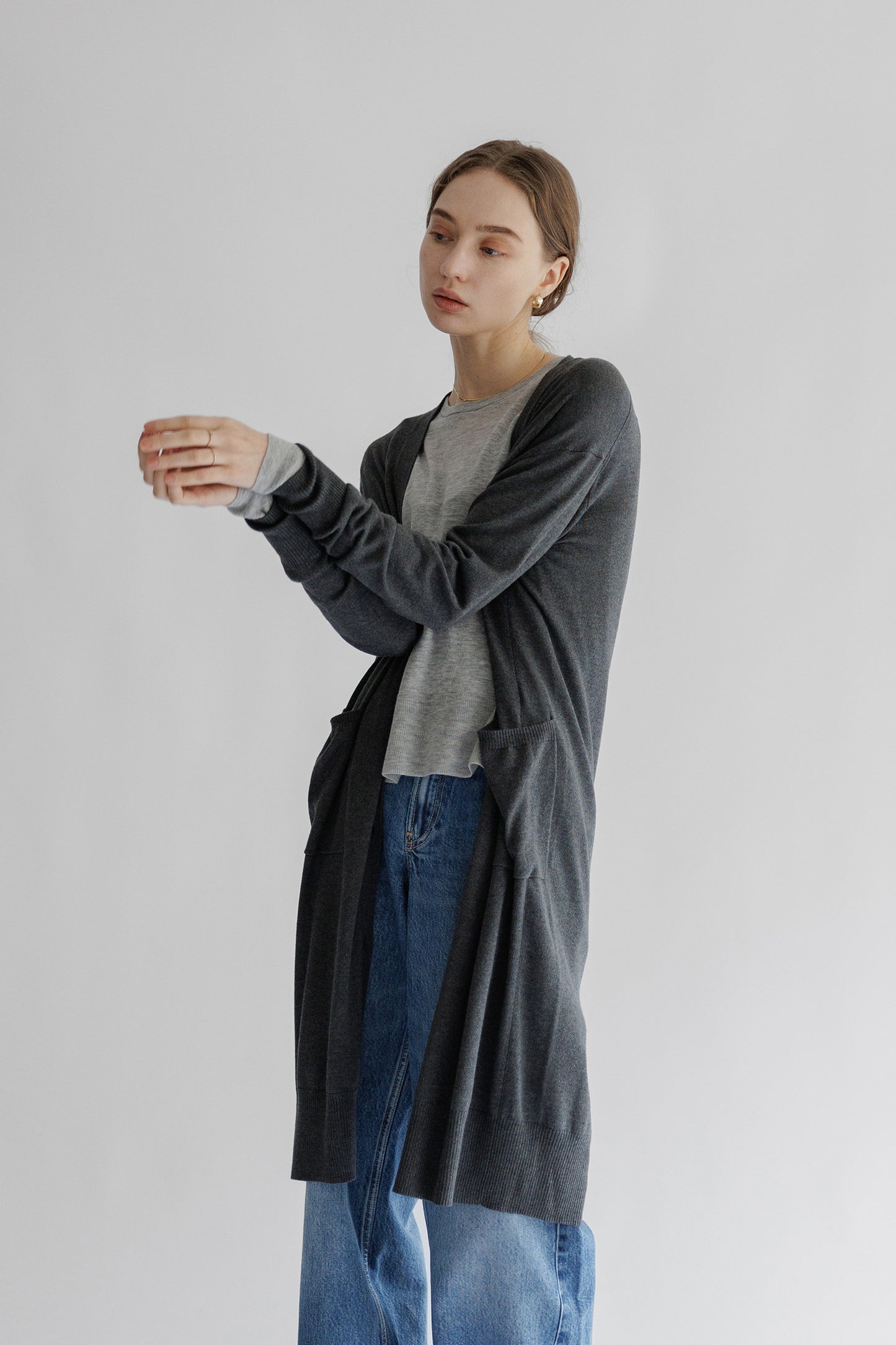 24AW Pull oversized en laine légère original à col ras du cou /CT24304





