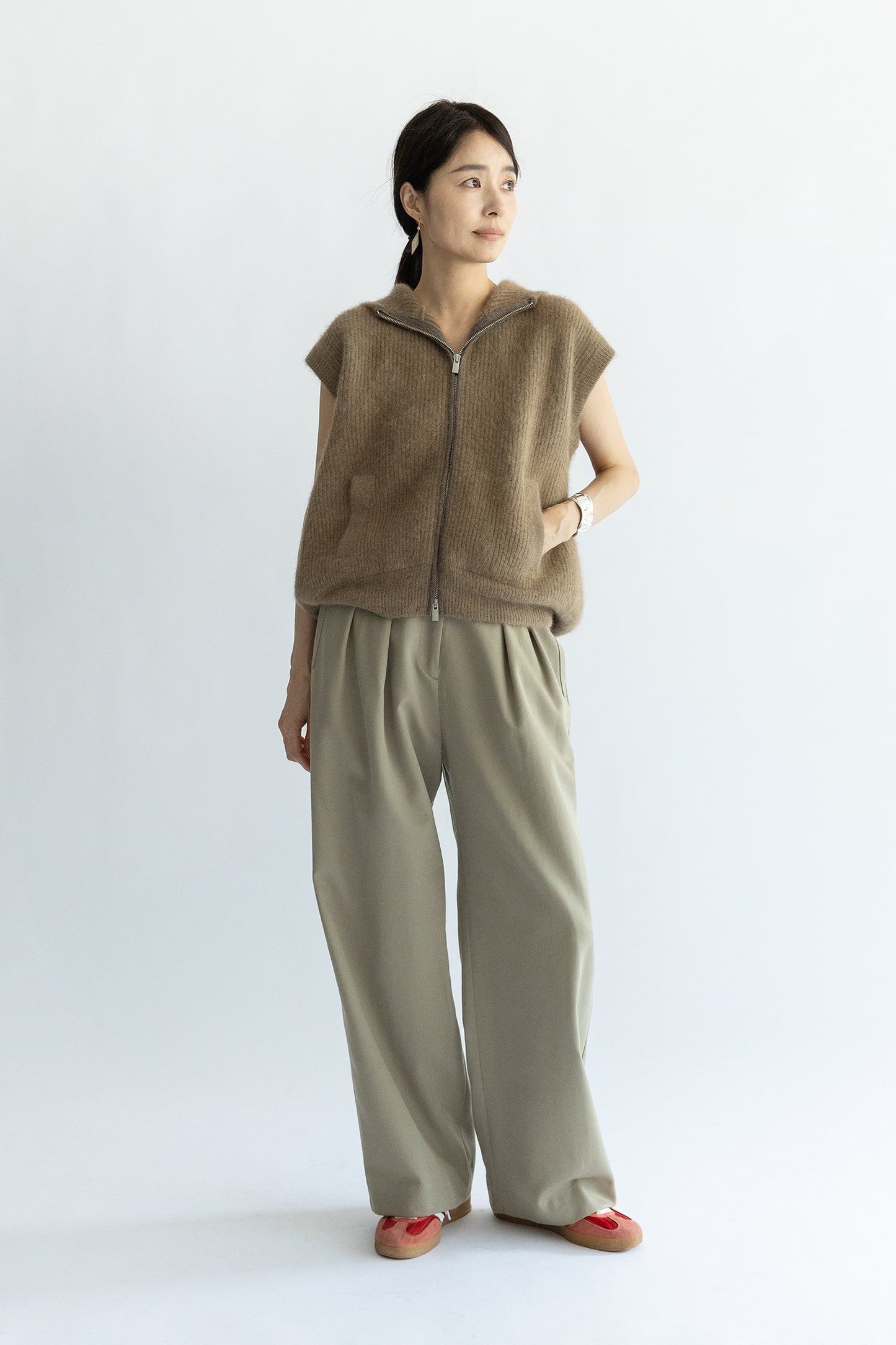 25AW Gilet sans manches à capuche en raton laveur et renard /CT24322