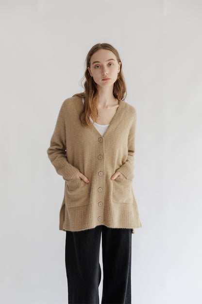 24AW Cardigan oversize en laine de renard et raton laveur  /CT24334