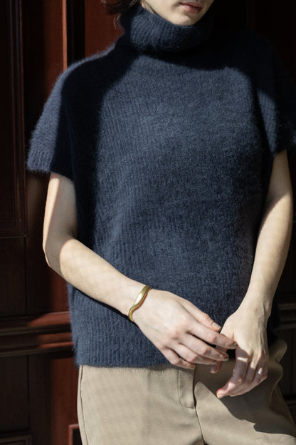 25AW Raccoon-fox turtleneck pullover with half sleeves /CT25326