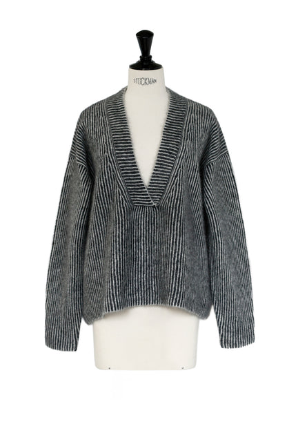 25AW Pull à col en V en raton laveur et renard /CT25327