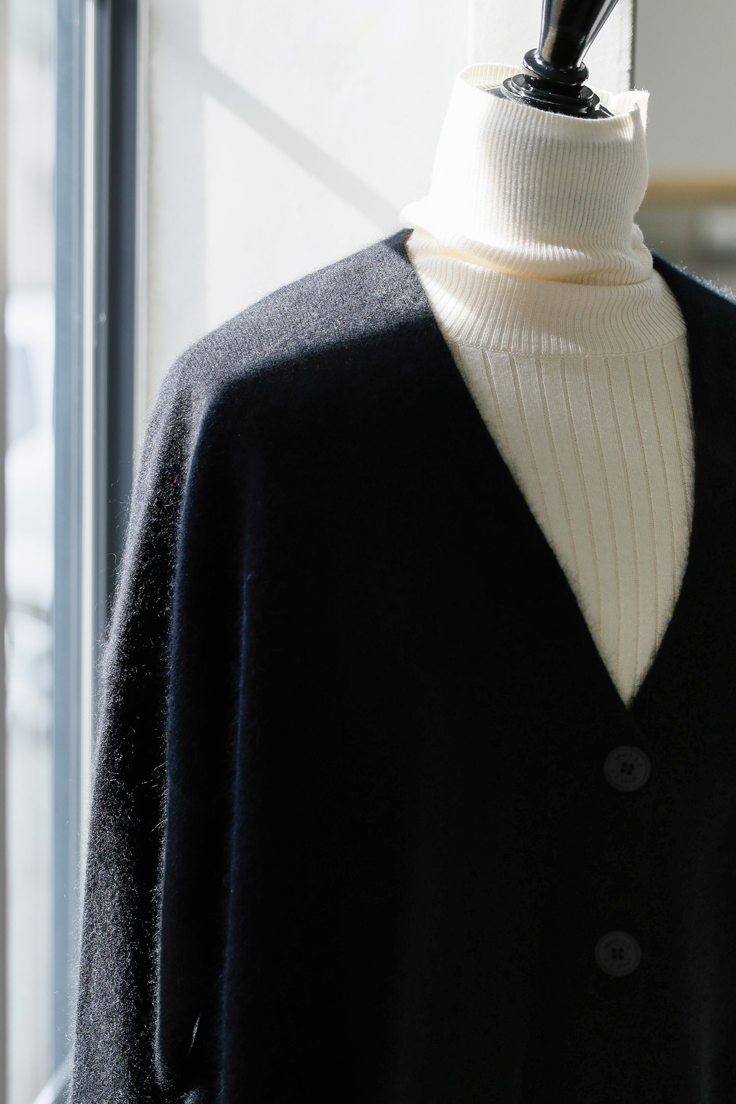 Pre-order/ 26capsule Cashmere raccoon cardigan /CT26110