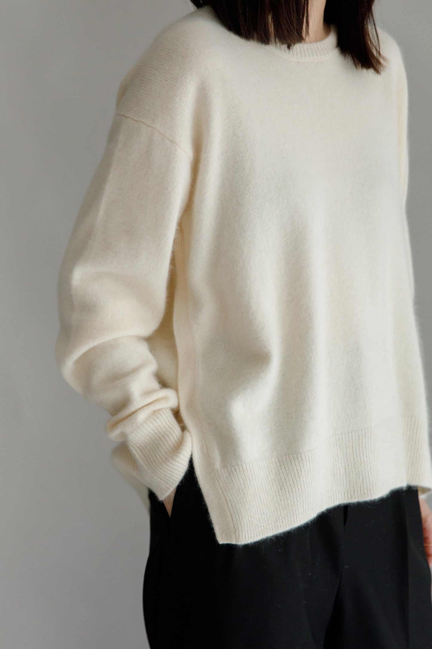 23AW Raccoon side slit pullover /CT21355