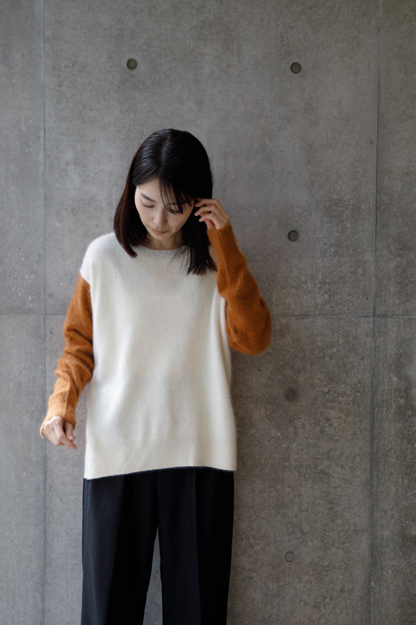 23AW Raccoon side slit pullover /CT21355