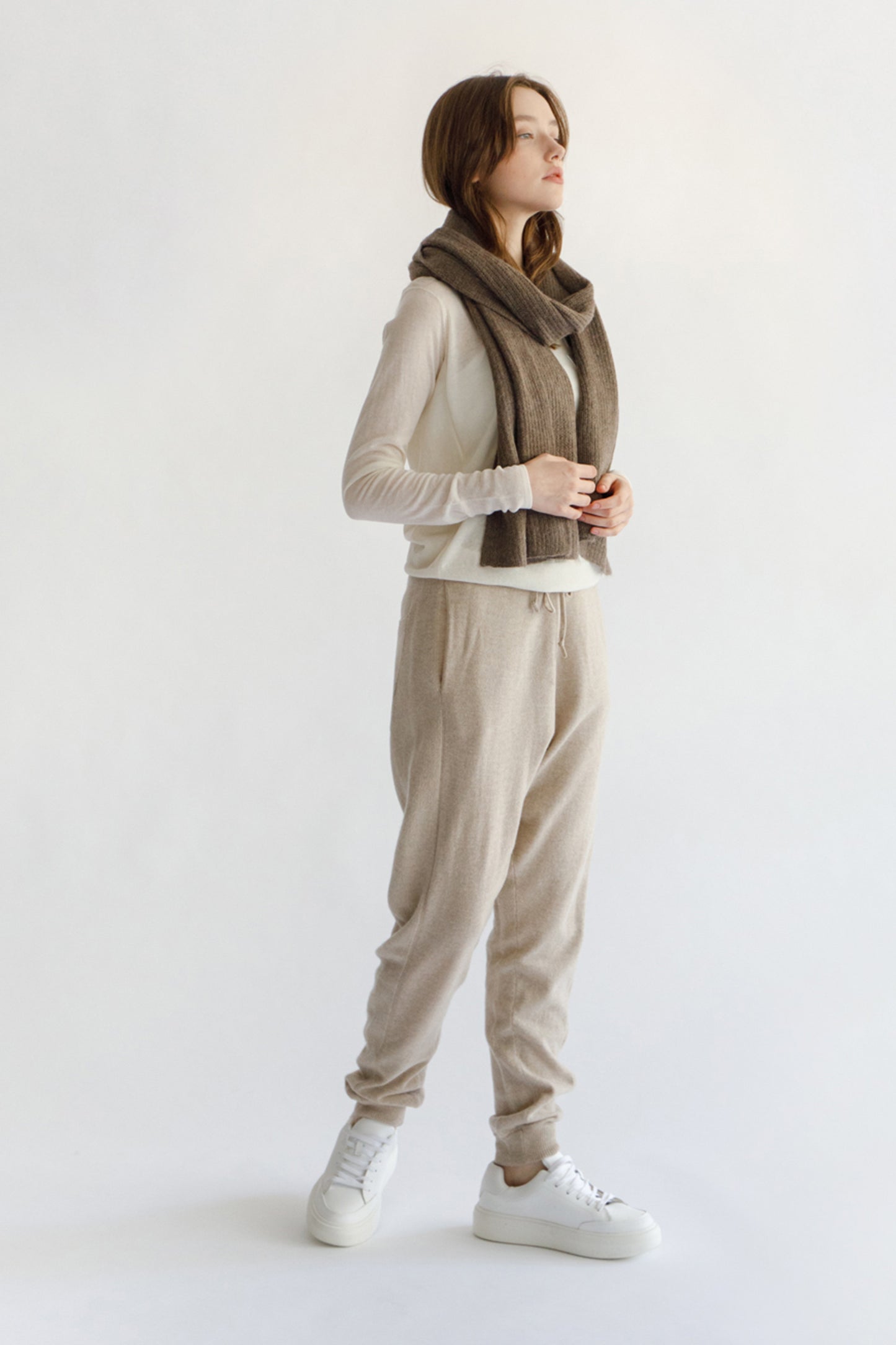 Pantalon en laine et cachemire /CT22326
