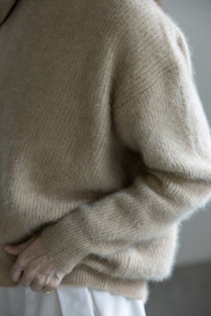 Pre-order/ 26capsule Raccoon fox crew neck pullover /CT23109