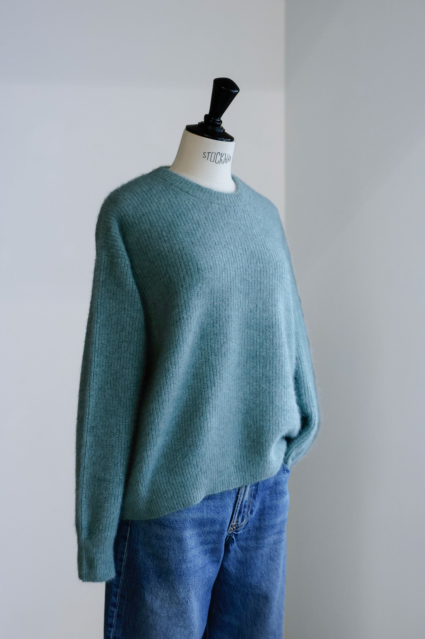 Pre-order/ 26capsule Raccoon fox crew neck pullover /CT23109