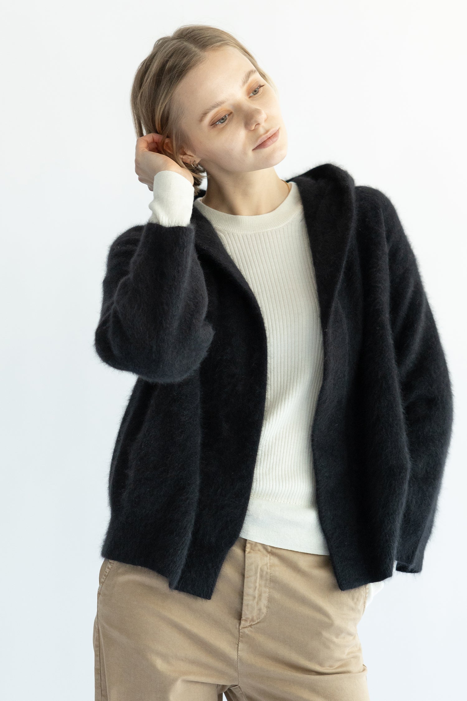 Re Stock Cardigan à capuche en renard et en raton laveur /CT23112