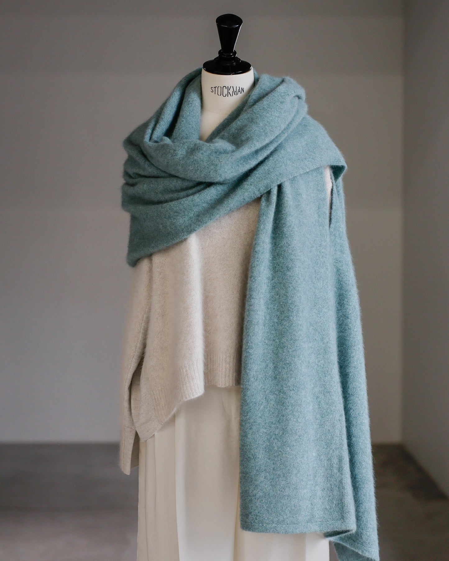 Pre-order/ 26capsule Raccoon fox 2way stole /CT23113