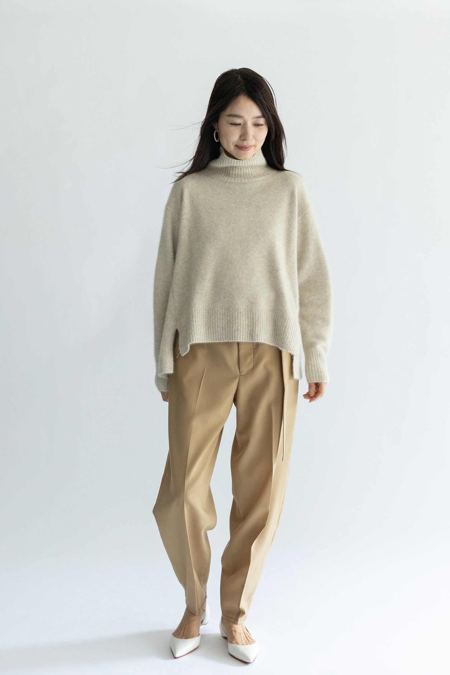 Pre-order/ 26capsule Raccoon fox turtle neck pullover /CT23335