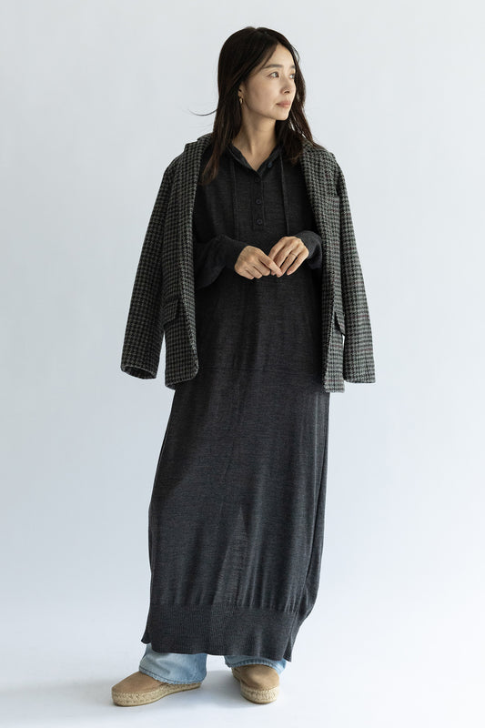 Archive item Robe à capuche en laine Rws /CT24308