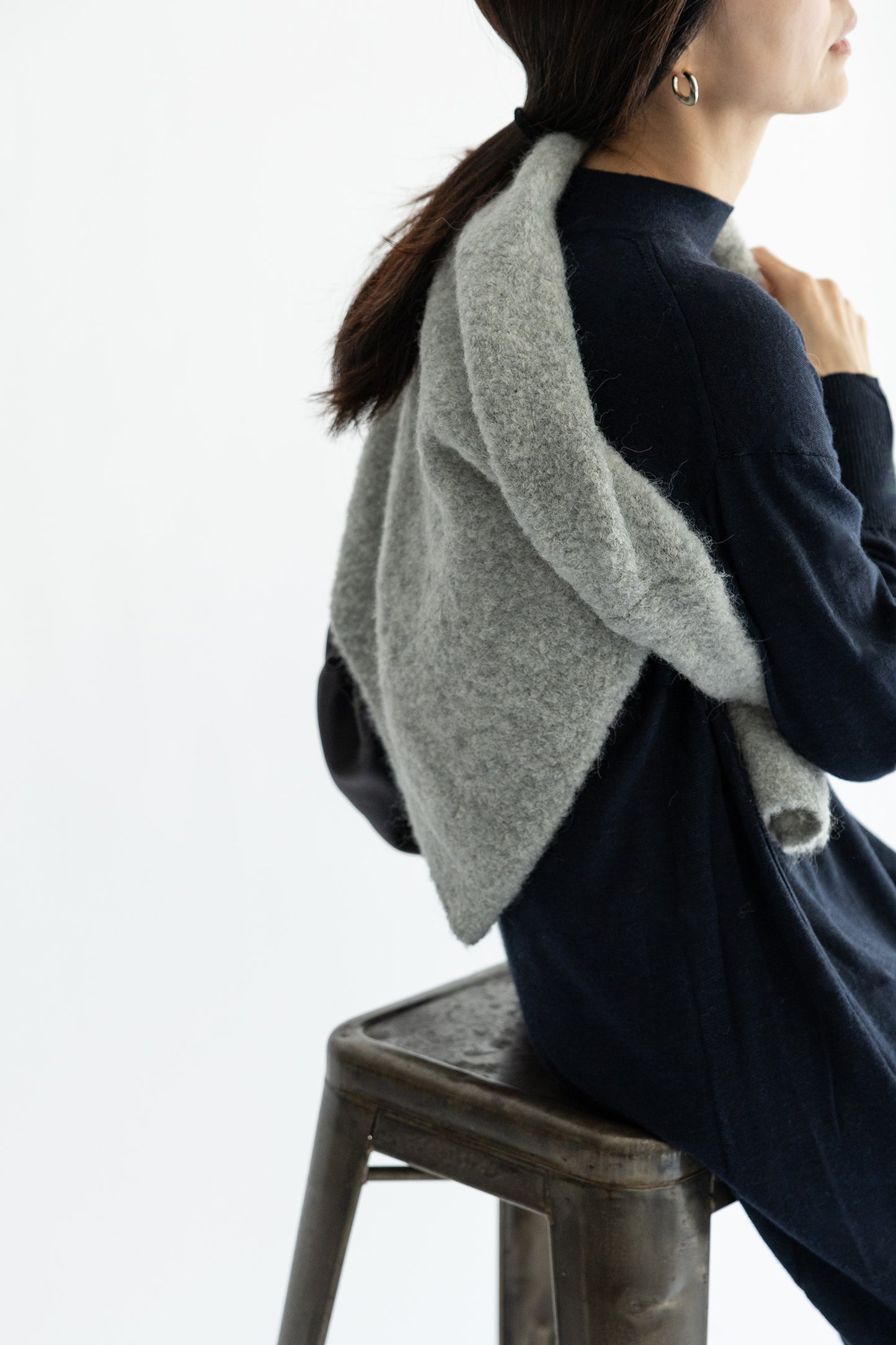 Re Stock Pull ample en laine d'alpaga bouclé /CT24320