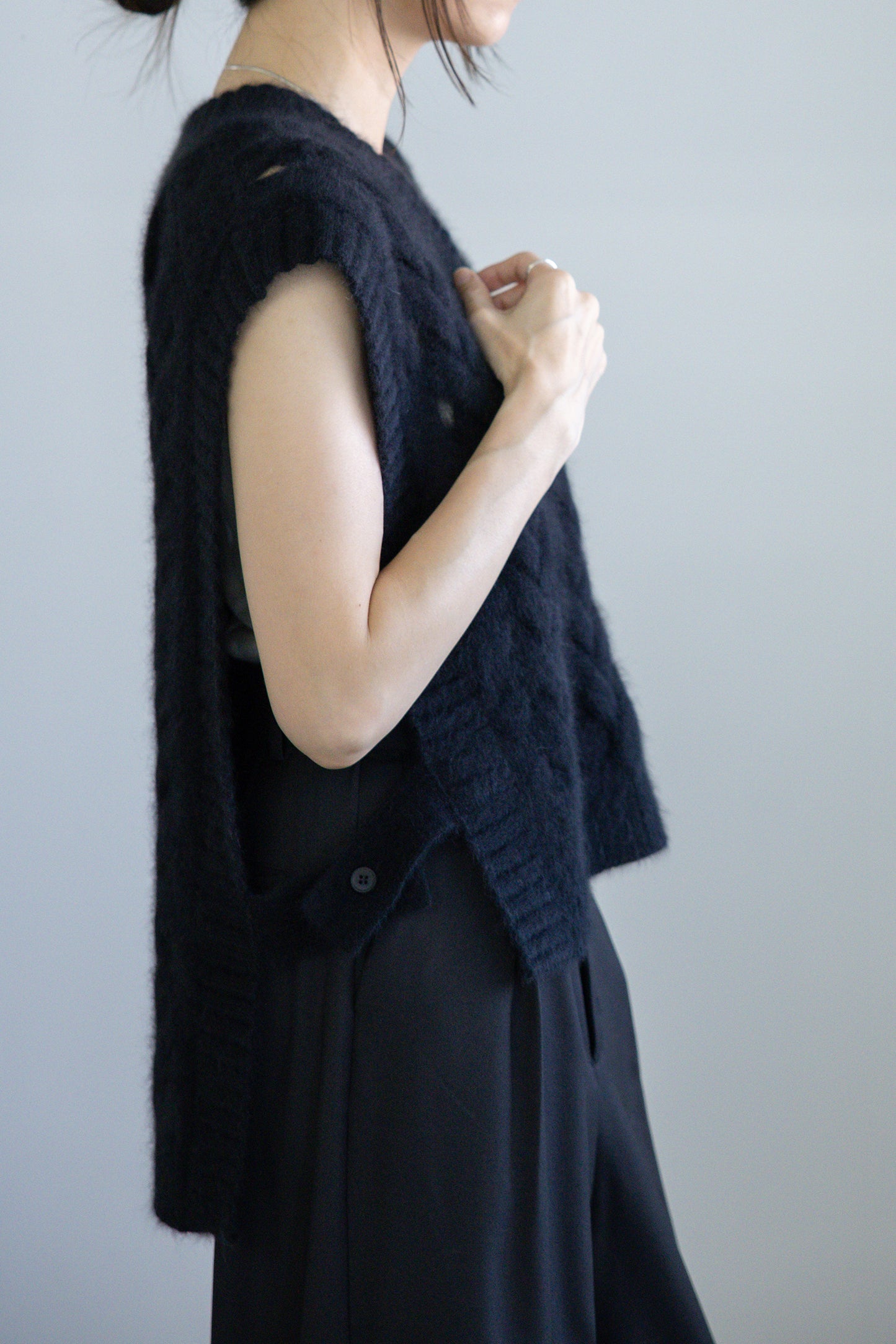 25AW raccoon fox cable vest /CT25319