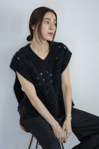 25AW raccoon fox cable vest /CT25319