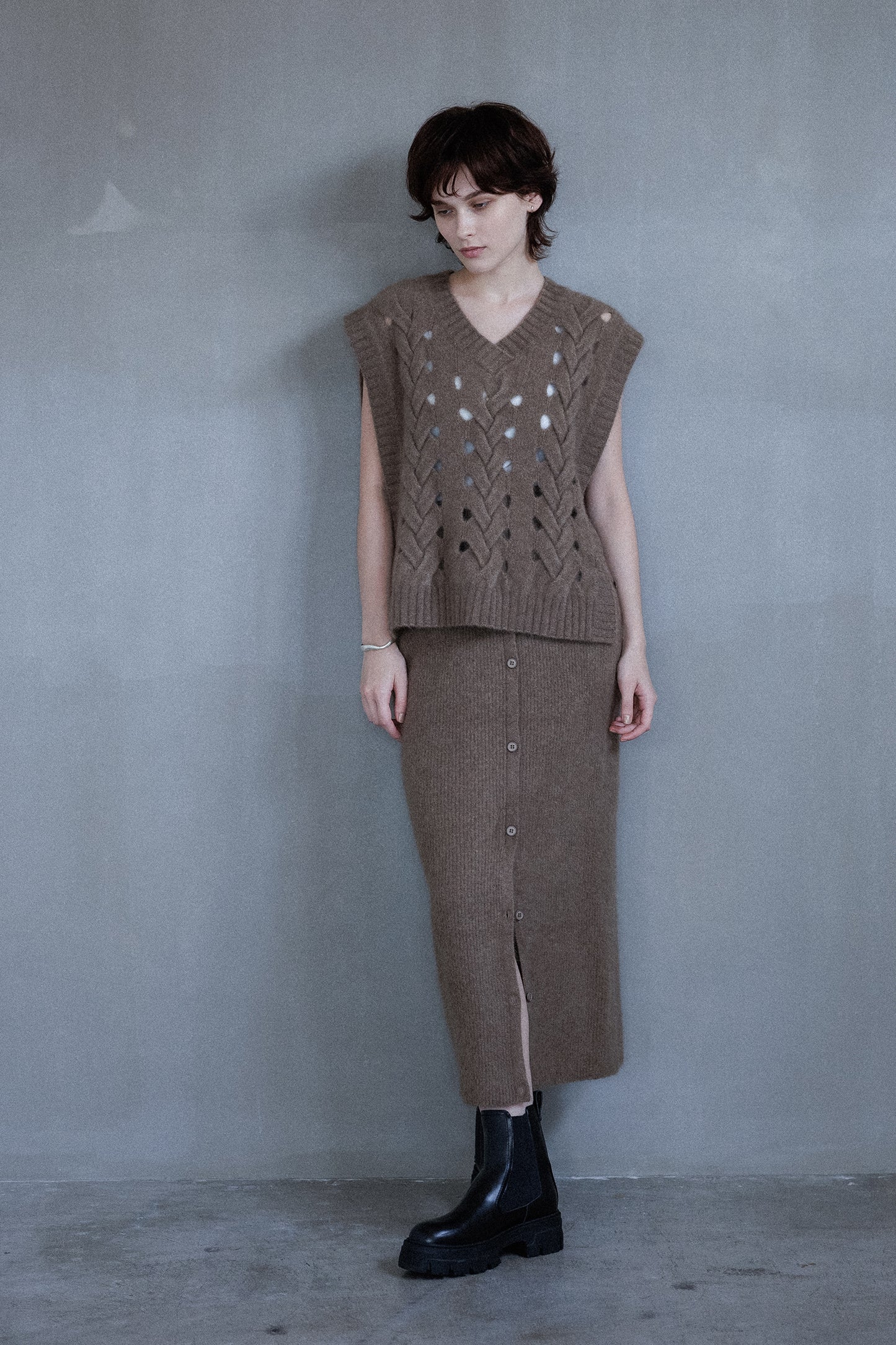 25AW raccoon fox cable vest /CT25319