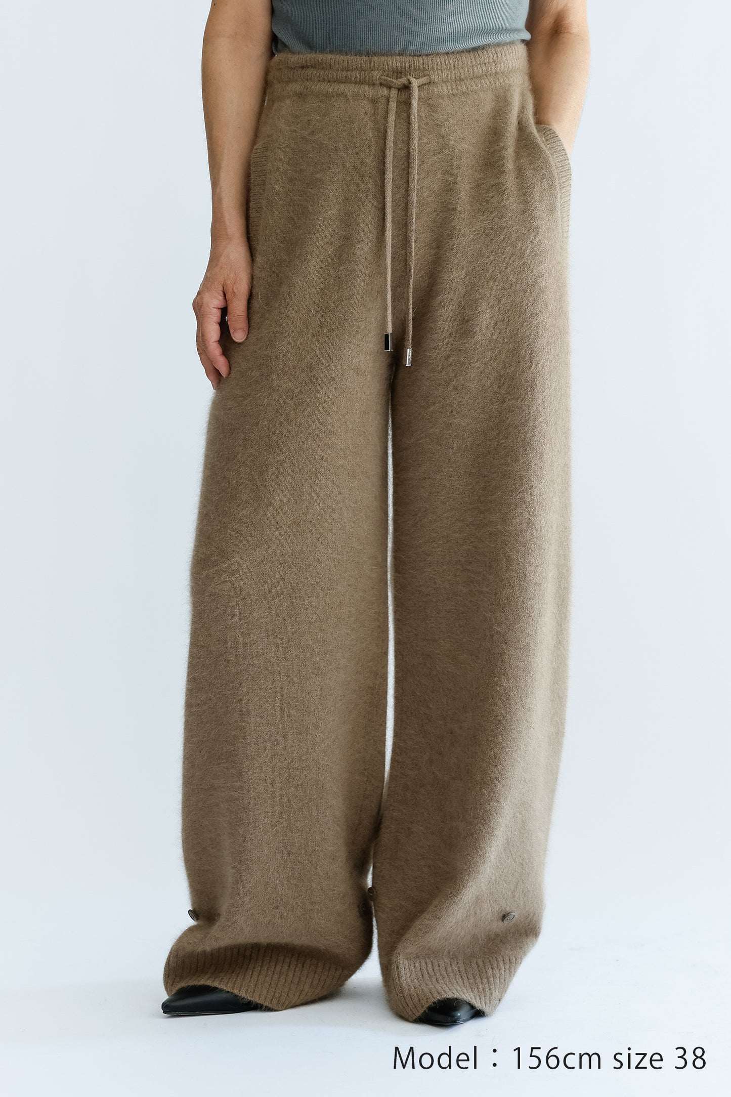 25AW Pantalon large en renard et raton laveur /CT25329