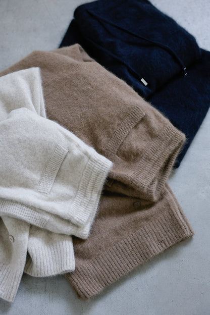 25AW Pantalon large en renard et raton laveur /CT25329