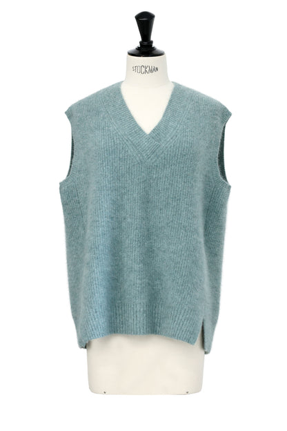 26capsule Raccoon fox back slit vest /CT26105