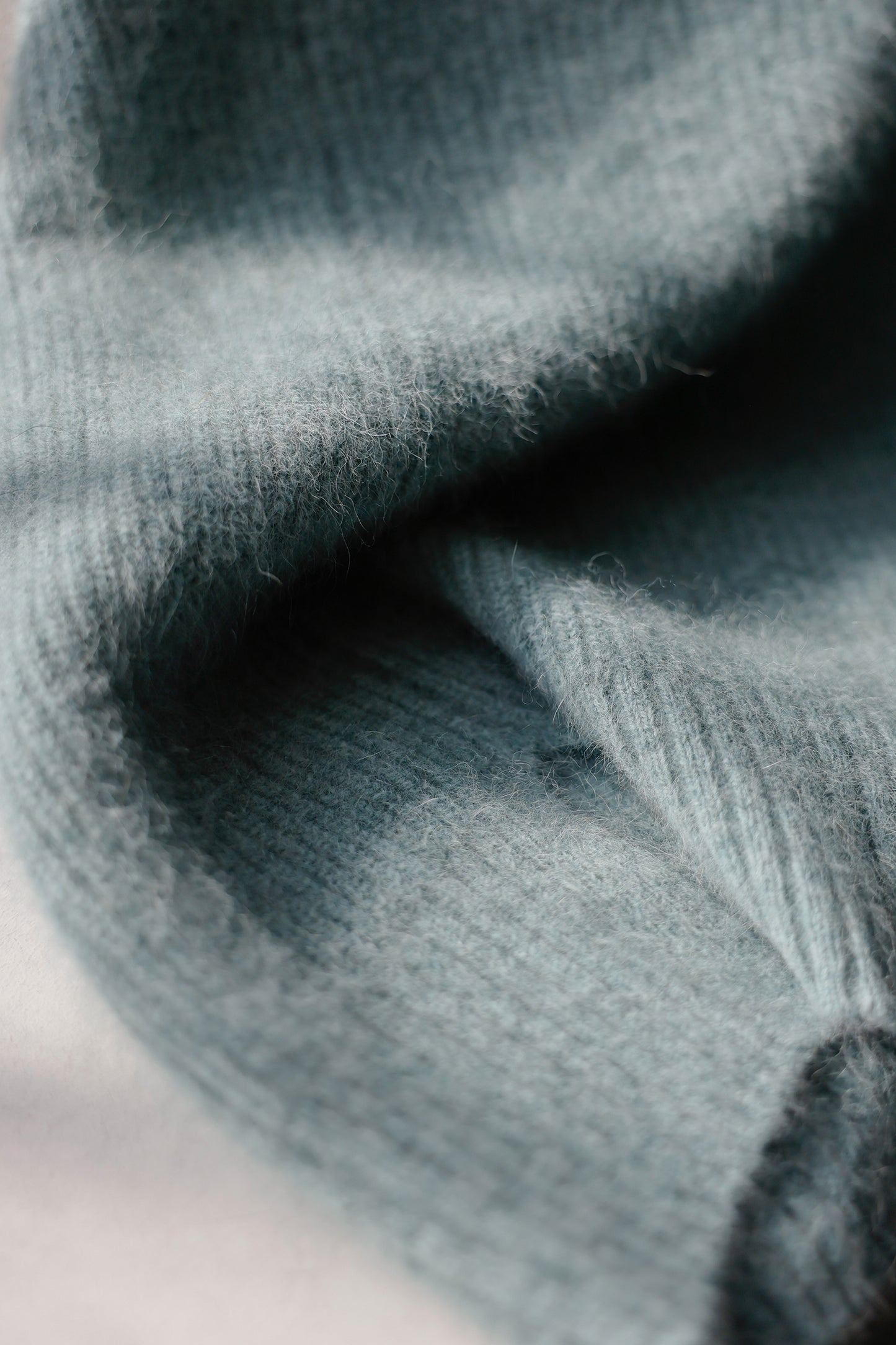 26capsule Raccoon fox back slit vest /CT26105