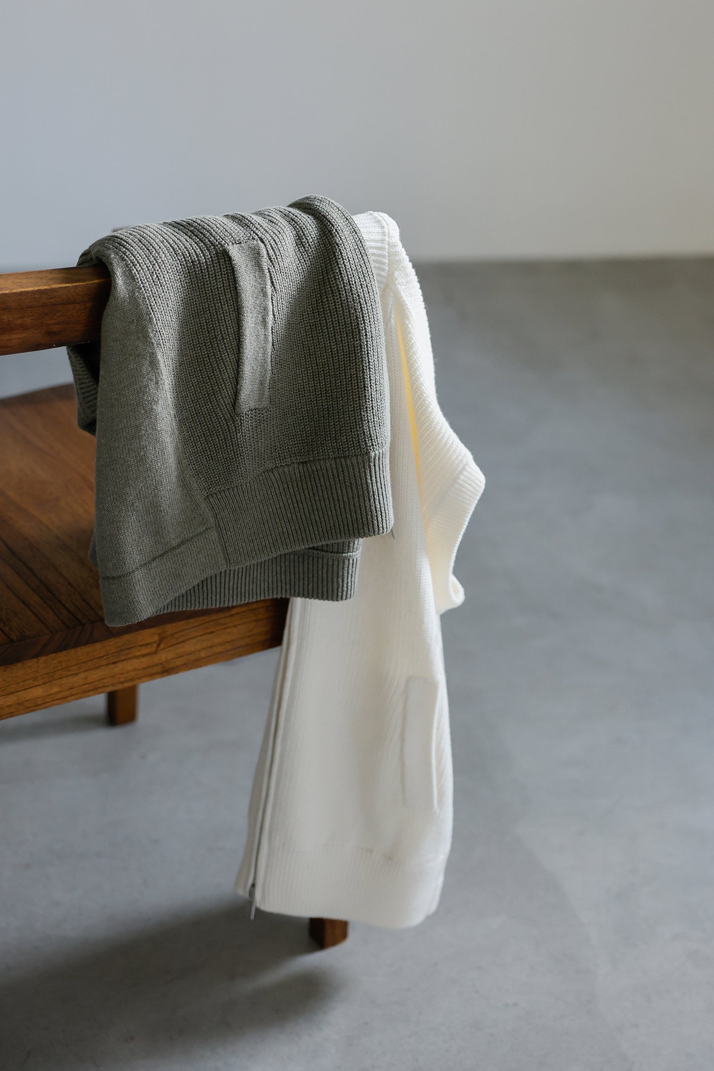 26SS Gilet zippé en coton et cachemire /CT26113