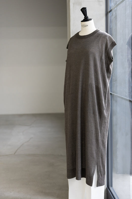 26SS Robe sans manches en lin /CT26127