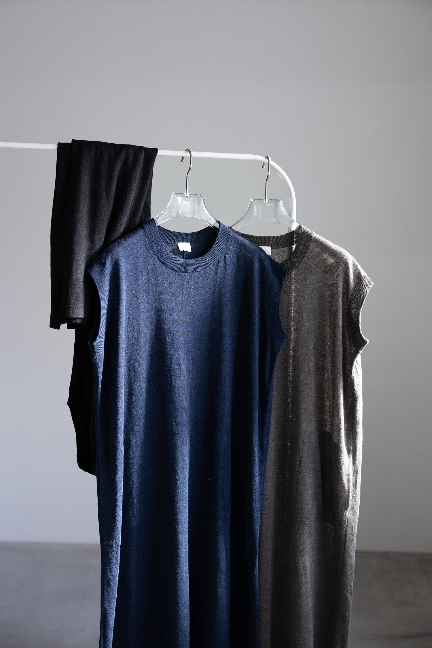 26SS Robe sans manches en lin /CT26127
