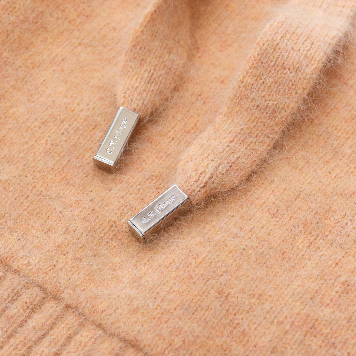 26AW Sweat à capuche en renard et raton laveur /CT26330