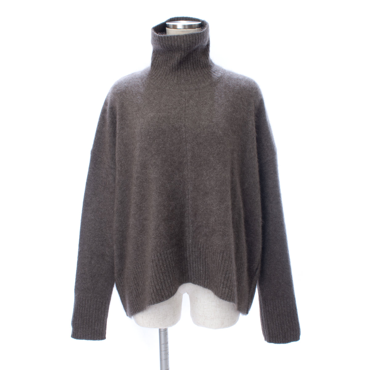 26AW Raccoon oversized turtleneck pullover /CT26340