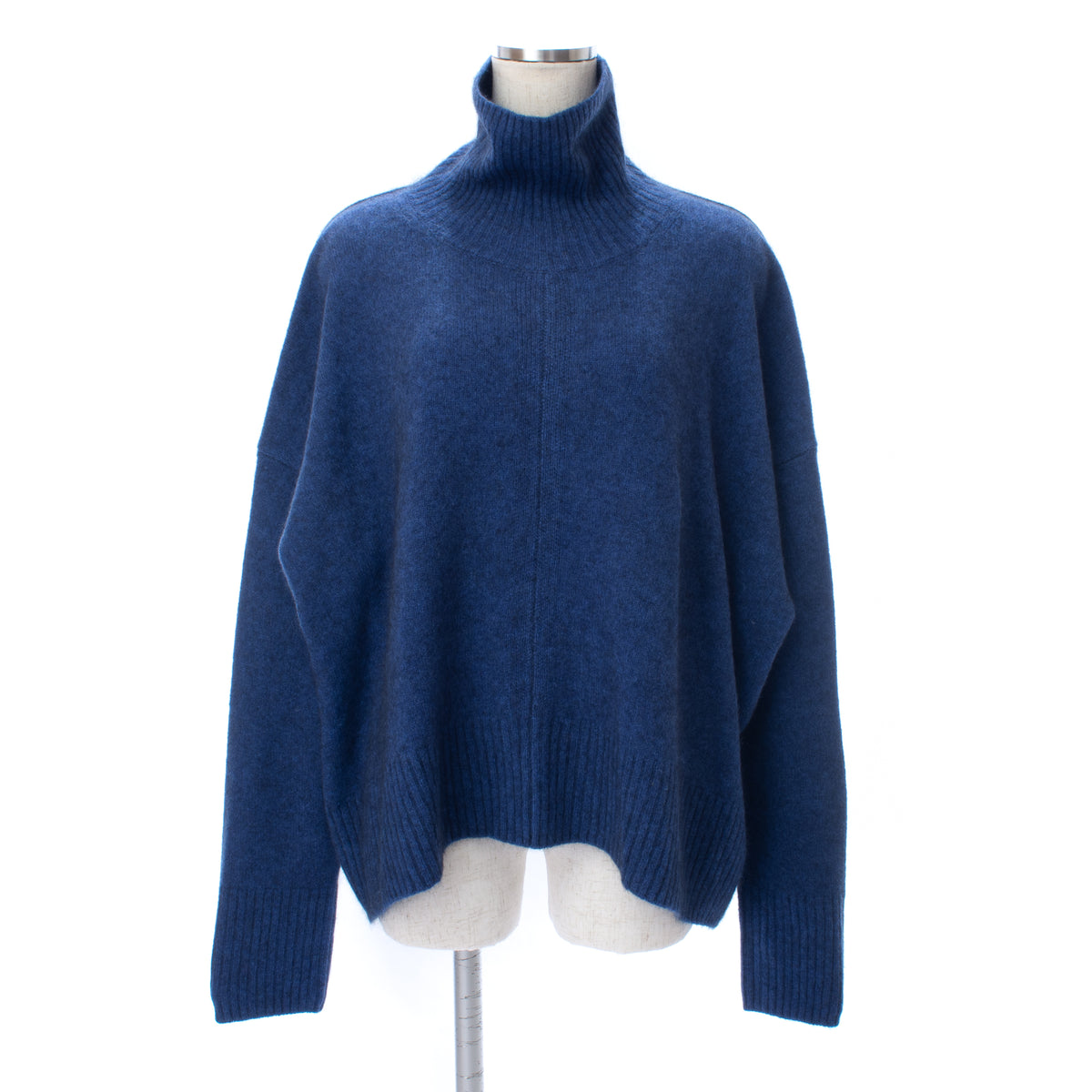 26AW Raccoon oversized turtleneck pullover /CT26340