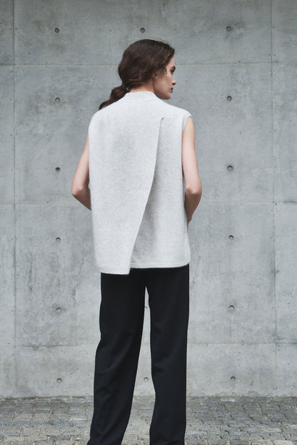 Raccoon back slit vest  L.GREY/ CT23101